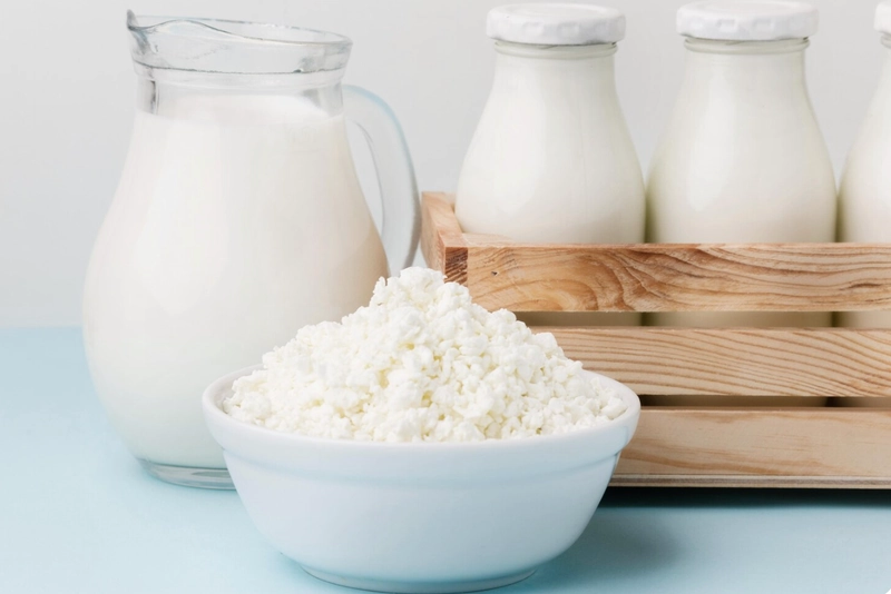 Whey có cấu tạo từ huyết thanh sữa trong quá trình sản xuất phô mai